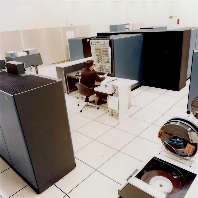 Illustration for article titled Newly Declassified Photos Show The Crewed USAF Spy Spacecraft That Almost Was